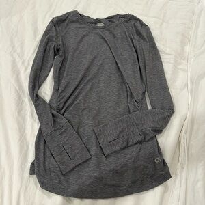 GapFit Maternity shirt